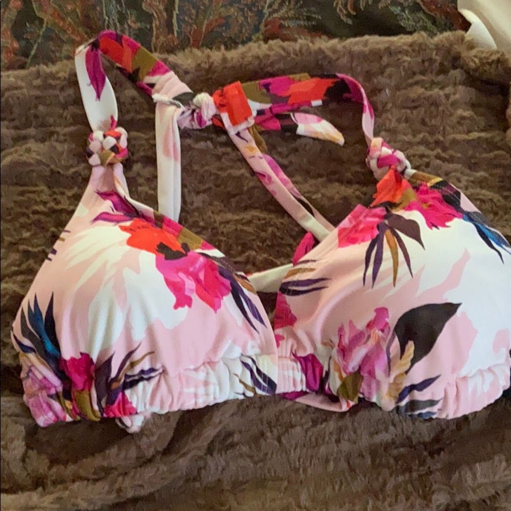 Ashley Graham bathing suit top